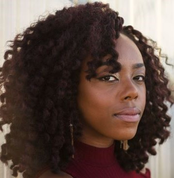 FLEUR voyante Médium, Médium spirite, Cartomancie, Radiésthésie