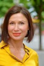 SARAH voyante Médium, Cartomancie, Clairaudience